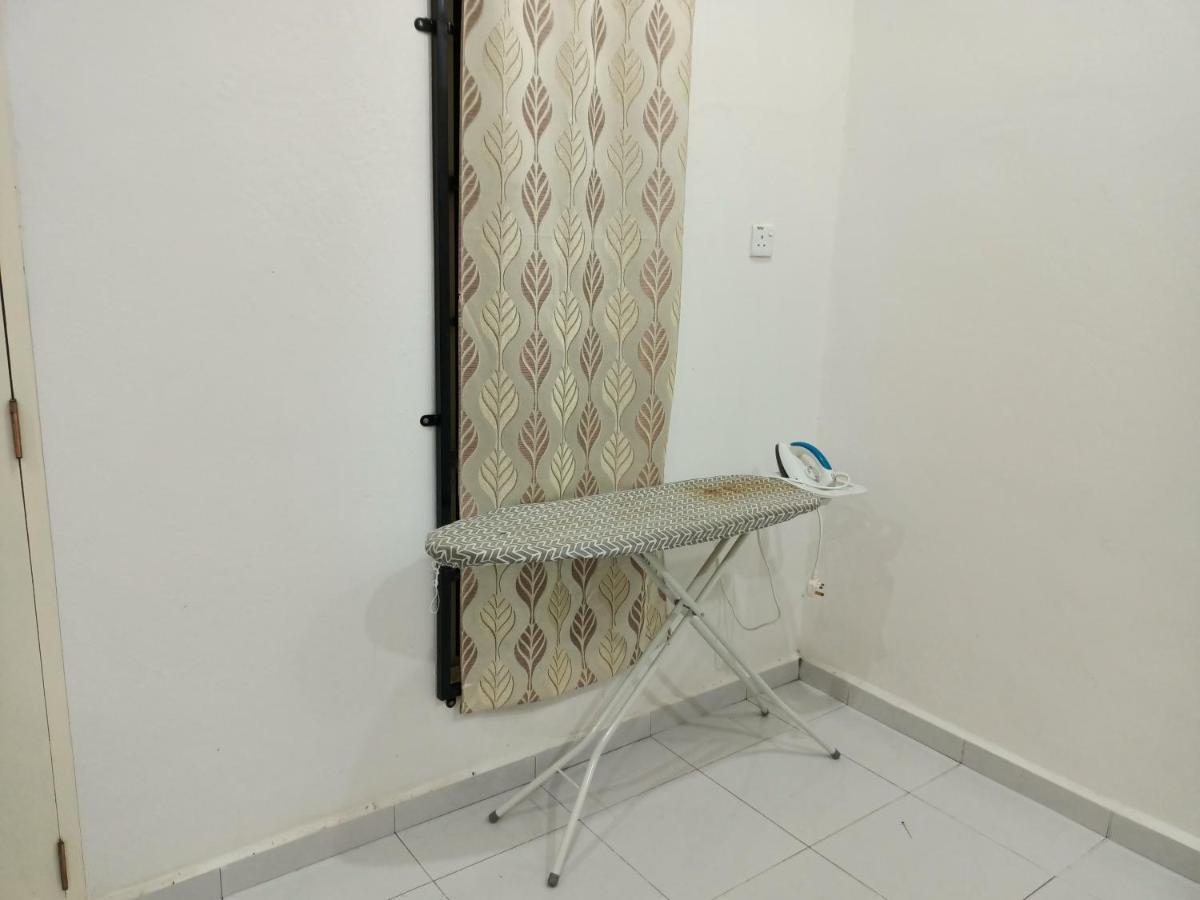 Ummi'S Homestay Kuala Besut Kampong Baru 외부 사진